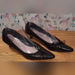 EUC Paul Mayer Attitudes Black Quilt Leather Business Casual Heel Pump Shoe SZ 8